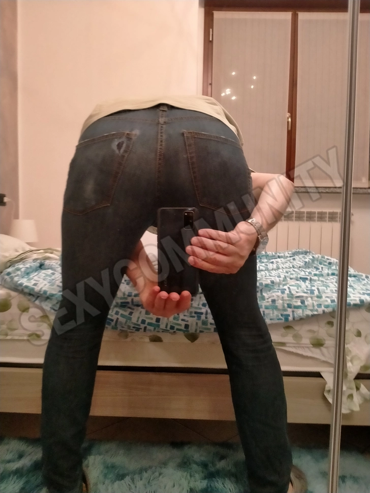 Advertisement (8568383) - Angelo6873 2